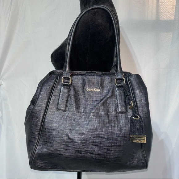 🔥SALE Calvin Klein Double Loop Handle Shoulder Tote Bag Black - Picture 1 of 10